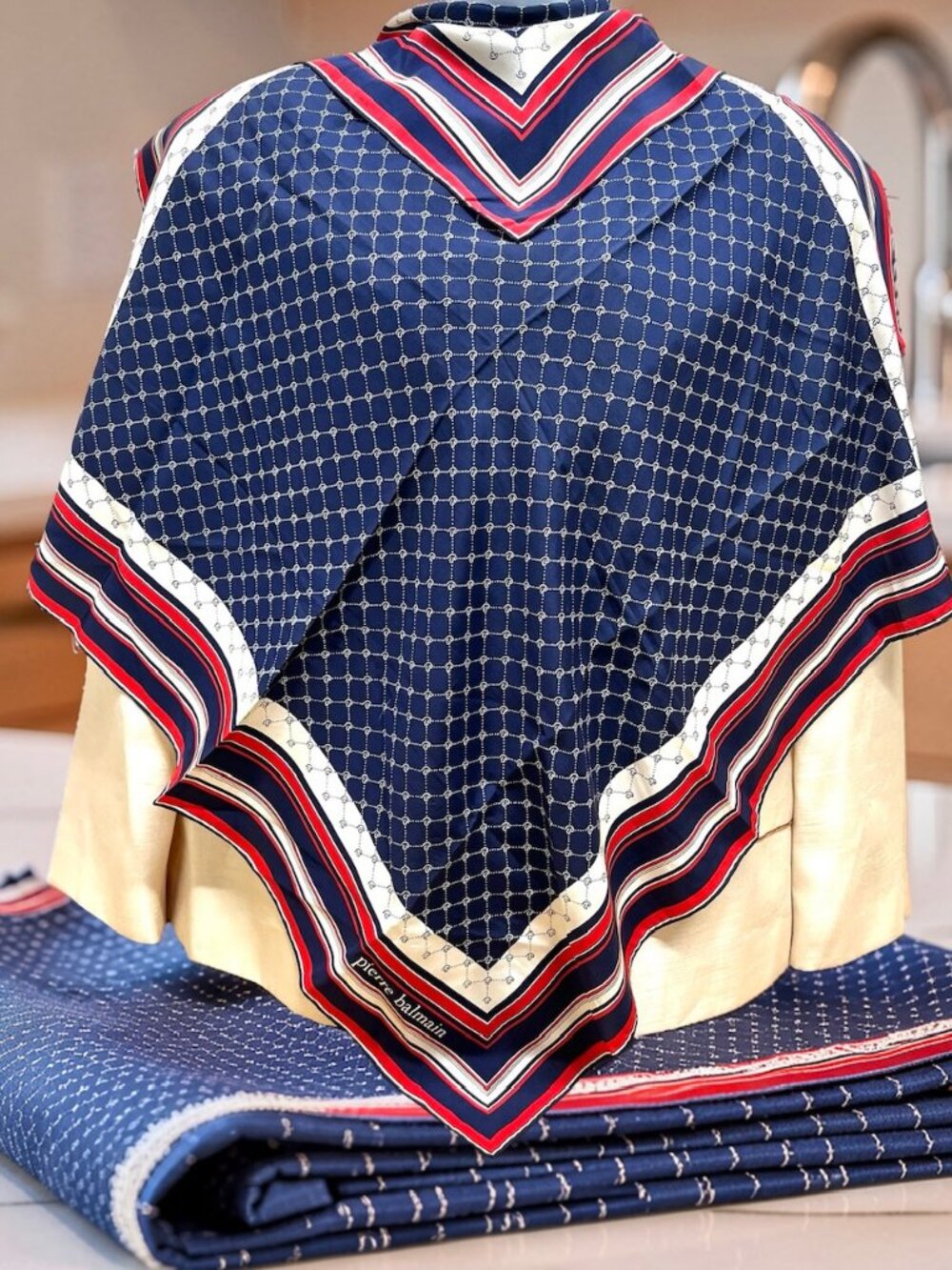 Pierre Balmain  100% silk  Satin  scarf 31" blue  white black red striped (44